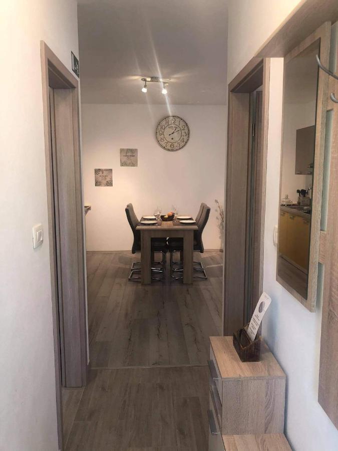 Apartmani Dokic ベール エクステリア 写真