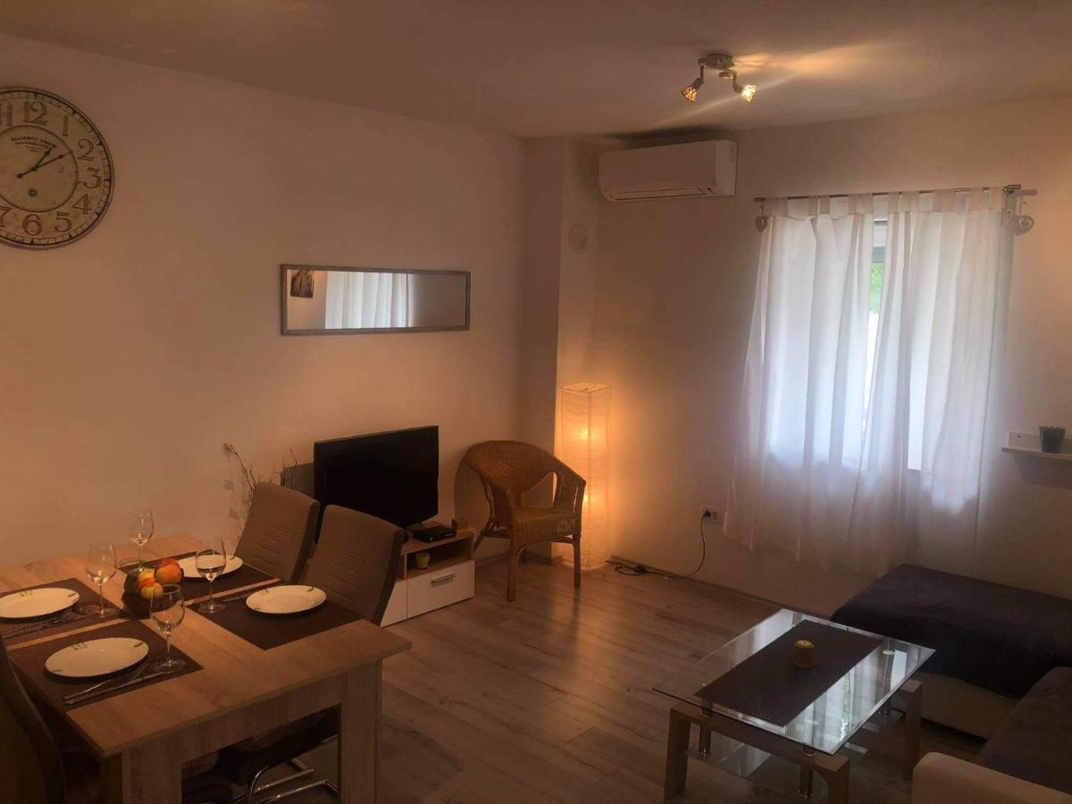 Apartmani Dokic ベール エクステリア 写真