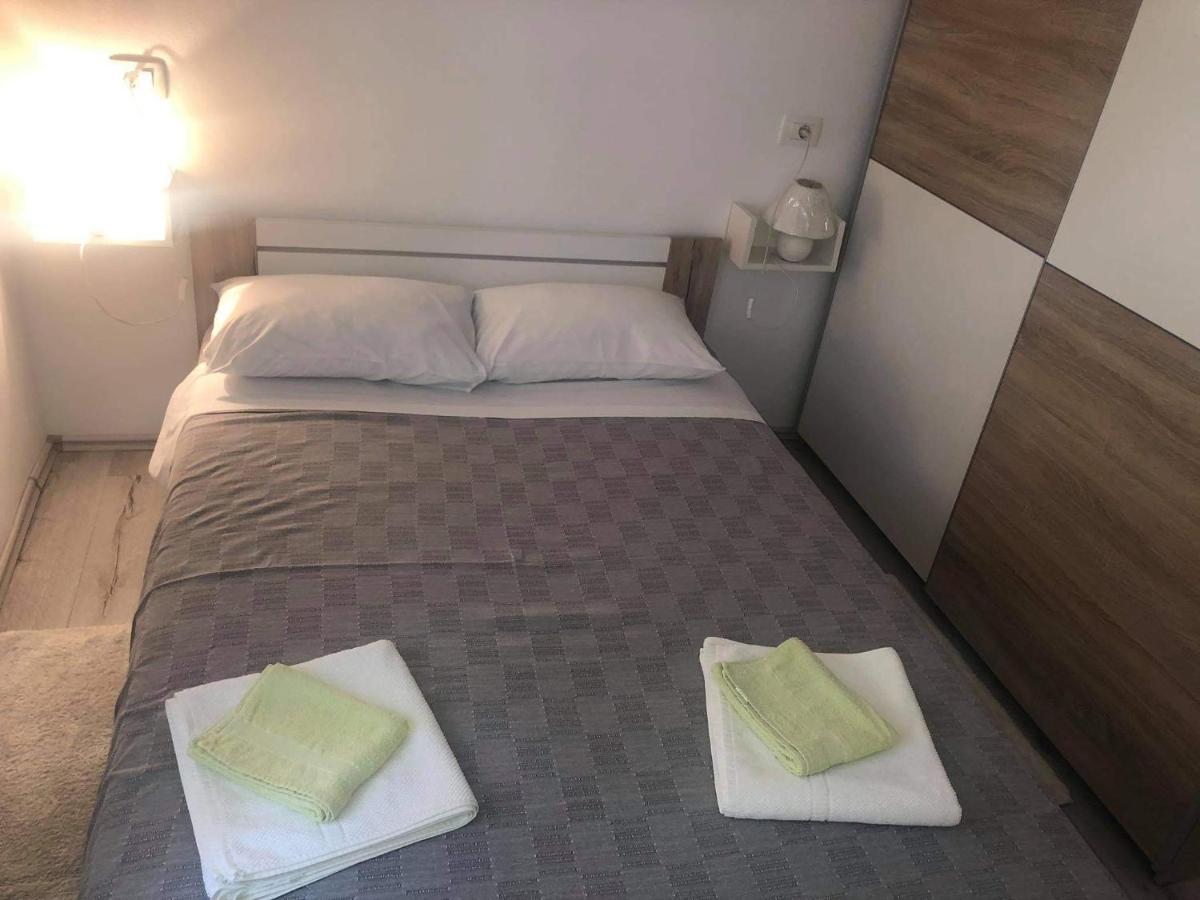 Apartmani Dokic ベール エクステリア 写真
