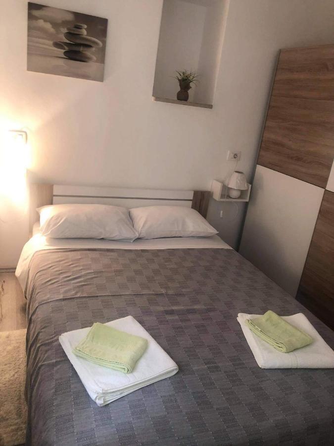 Apartmani Dokic ベール エクステリア 写真