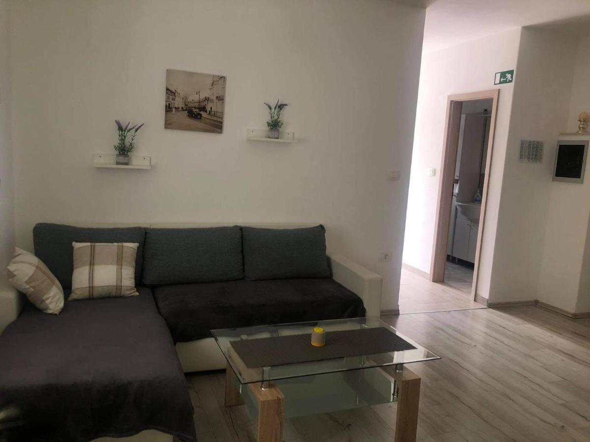 Apartmani Dokic ベール エクステリア 写真