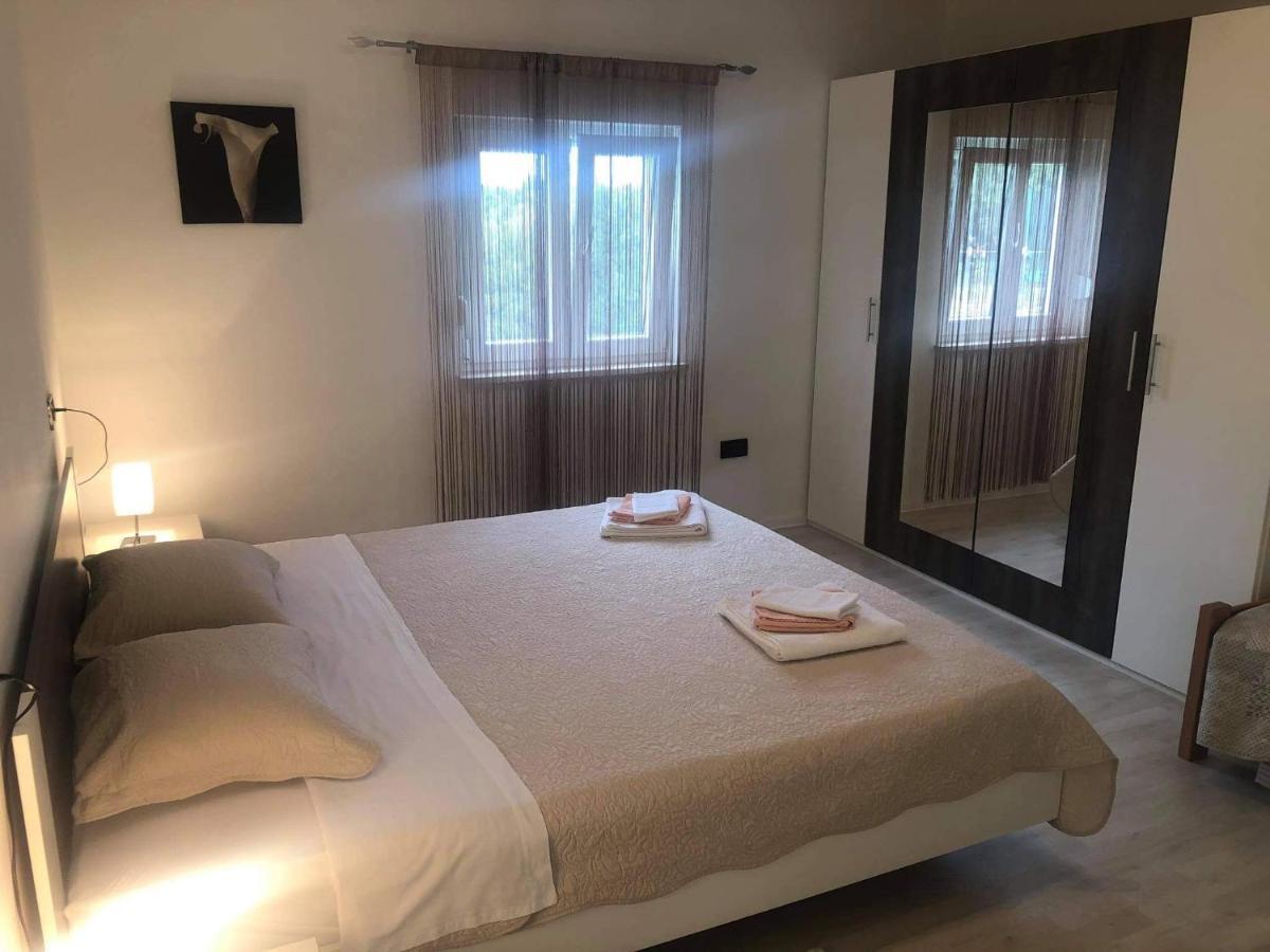 Apartmani Dokic ベール エクステリア 写真