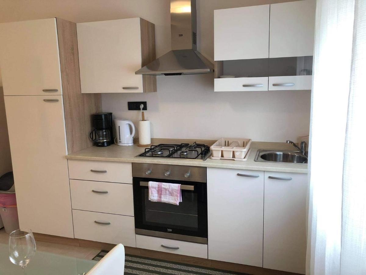 Apartmani Dokic ベール エクステリア 写真